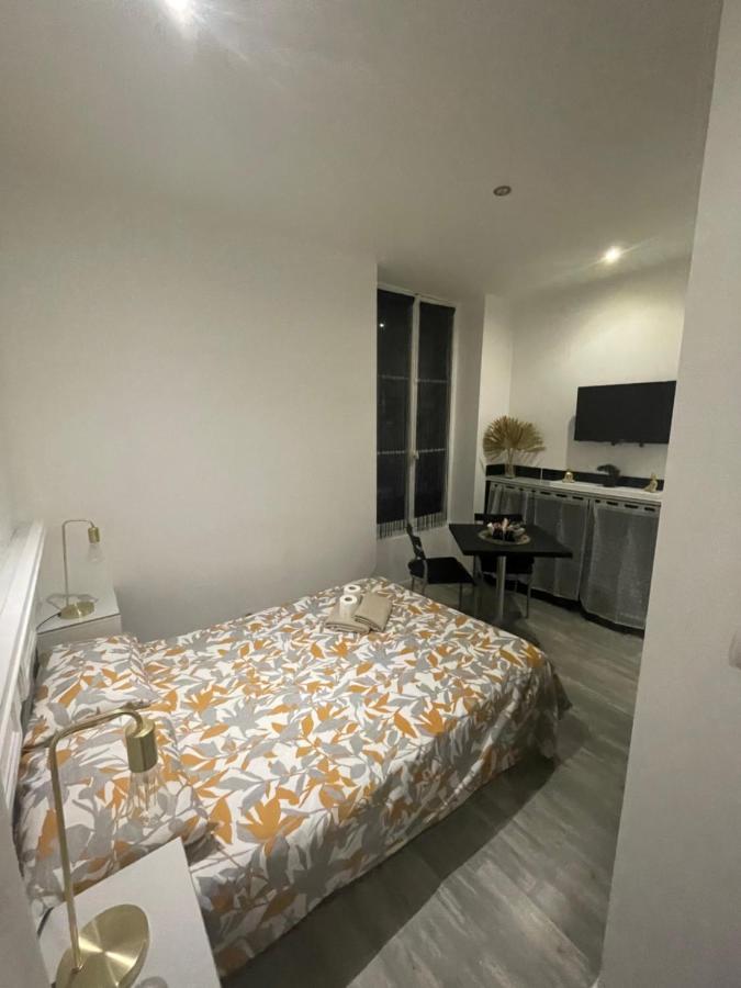 Meubles Iنيس المظهر الخارجي الصورة