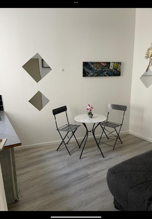 Meubles Iنيس المظهر الخارجي الصورة