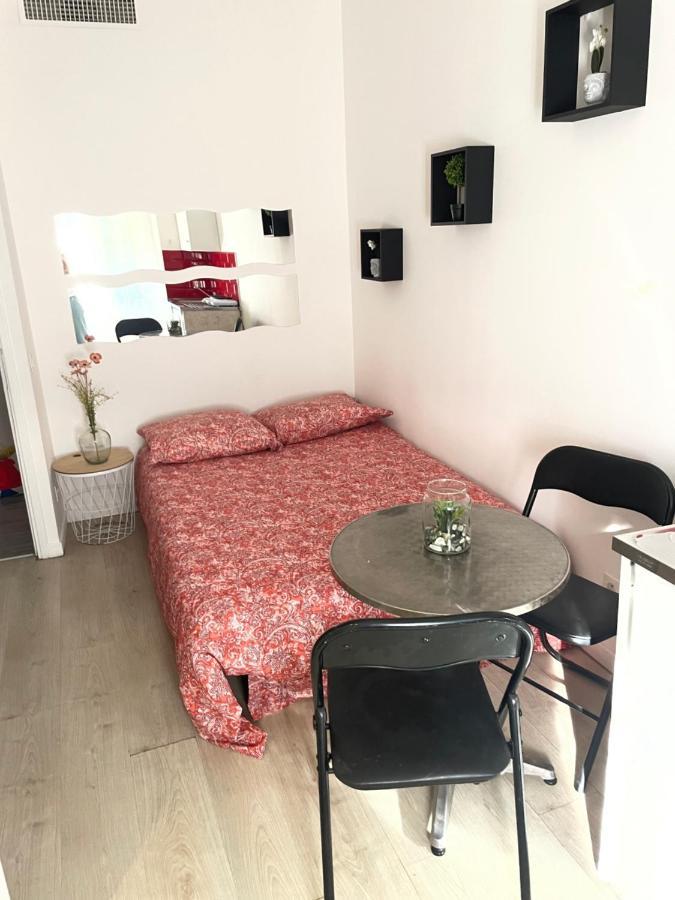 Meubles Iنيس المظهر الخارجي الصورة