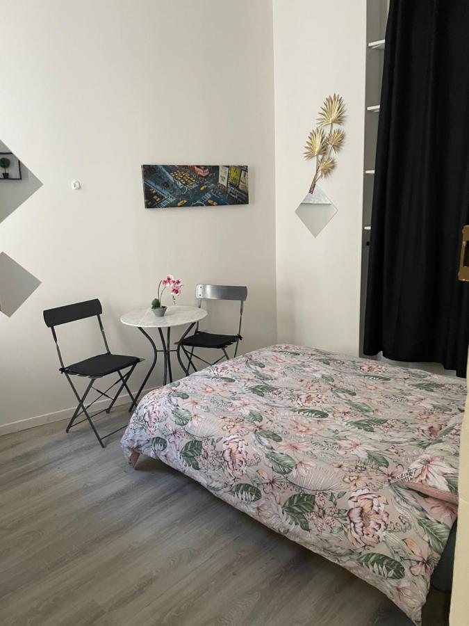 Meubles Iنيس المظهر الخارجي الصورة